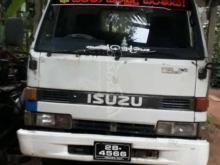 Isuzu Elf 1981 Lorry