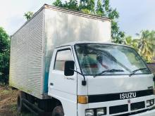 Isuzu Elf 1982 Lorry