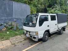 Isuzu ELF 1986 Lorry