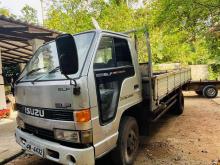 Isuzu ELF 1981 Lorry