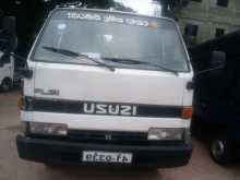 Isuzu Elf 1981 Lorry