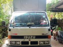 Isuzu ELF 1987 Lorry