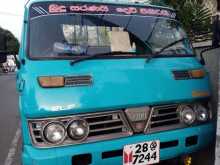 Isuzu ELF 1988 Lorry