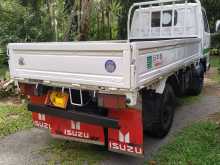 https://riyasewana.com/uploads/isuzu-elf-9744304102.jpg