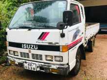 Isuzu ELF 1986 Lorry