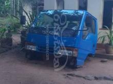https://riyasewana.com/uploads/isuzu-elf-cabin-22115959481110.jpg