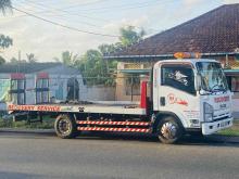 Isuzu ELF Carrier 2015 Lorry