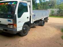 Isuzu Elf Custom 350 2001 Lorry