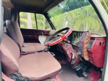 https://riyasewana.com/uploads/isuzu-elf-custom-214370317476.jpg