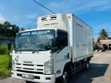 Isuzu ELF Freezer 6 2011 Lorry