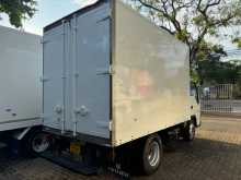 https://riyasewana.com/uploads/isuzu-elf-freezer-2005-297520712863.jpg