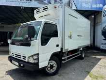 Isuzu Elf Freezer Truck 14.5ft 2006 Lorry