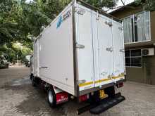 https://riyasewana.com/uploads/isuzu-elf-freezer-2012-148433412363.jpg