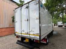 https://riyasewana.com/uploads/isuzu-elf-freezer-2012-148433412384.jpg