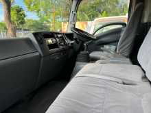 https://riyasewana.com/uploads/isuzu-elf-freezer-2013-511385012424.jpg