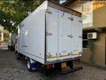 https://riyasewana.com/uploads/isuzu-elf-freezer-2013-67291712894.jpg