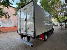https://riyasewana.com/uploads/isuzu-elf-freezer-2013-77535412113.jpg