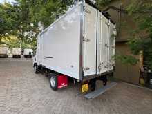 https://riyasewana.com/uploads/isuzu-elf-freezer-2013-77535412974.jpg