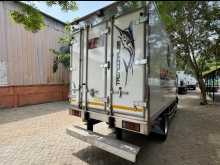 https://riyasewana.com/uploads/isuzu-elf-freezer-2014-138581312814.jpg