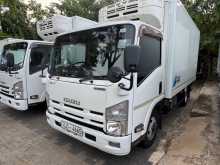 Isuzu ELF Freezer Truck 15.5 Feet 2014 Lorry