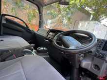 https://riyasewana.com/uploads/isuzu-elf-freezer-2014-79120012582.jpg