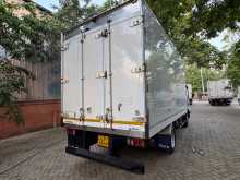 https://riyasewana.com/uploads/isuzu-elf-freezer-2015-98182212553.jpg