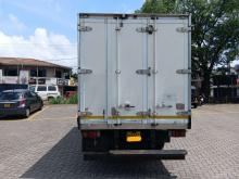 https://riyasewana.com/uploads/isuzu-elf-freezer-231710106214.jpg