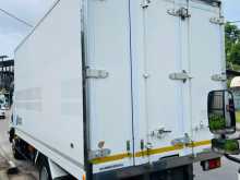 https://riyasewana.com/uploads/isuzu-elf-freezer-25114244495.jpg