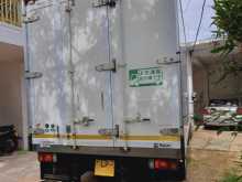 https://riyasewana.com/uploads/isuzu-elf-freezer-7102918984.jpg