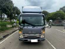 Isuzu ELF 10.5 Alumium Body 2017 Lorry