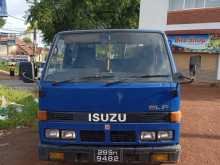 https://riyasewana.com/uploads/isuzu-elf-kad51-1979-1020395612252.jpg