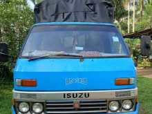 Isuzu Elf 1980 Lorry