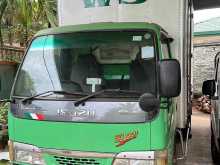 Isuzu Elf Aluminum Box 14.5 2004 Lorry