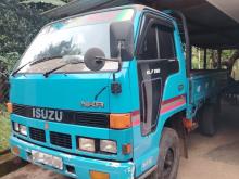 Isuzu ElF NKR 1987 Lorry