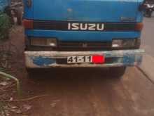 Isuzu ELF NKR 1979 Lorry