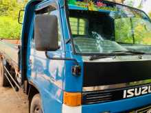 Isuzu ELF-NKR58L 1987 Lorry