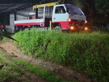 https://riyasewana.com/uploads/isuzu-elf-npr-141232386756.jpg