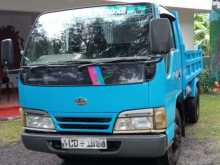 Isuzu ELF 1996 Lorry