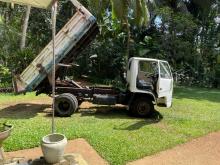 https://riyasewana.com/uploads/isuzu-elf-tipper-192002586876.jpg