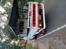 Isuzu ELF 150 1981 Crew Cab