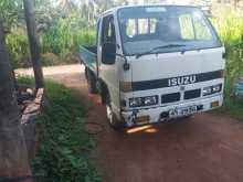 https://riyasewana.com/uploads/isuzu-elf150-61410464403.jpg