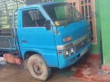 https://riyasewana.com/uploads/isuzu-elf250-11705314383.jpg
