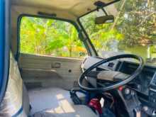 https://riyasewana.com/uploads/isuzu-elf250-1976-715122712783.jpg