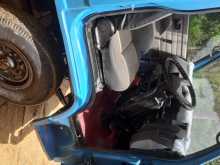 https://riyasewana.com/uploads/isuzu-elf250-1983-1312142412292.jpg