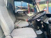 https://riyasewana.com/uploads/isuzu-elf250-218210122282.jpg