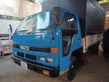 Isuzu ELF 1980 Lorry