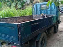 Isuzu ELF 1980 Lorry