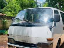 Isuzu Fargo 1987 Van