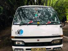 Isuzu Fargo 1995 Van