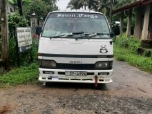 Isuzu Fargo 1987 Van